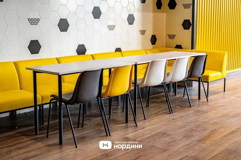Школа № 165 по улице Бичурина